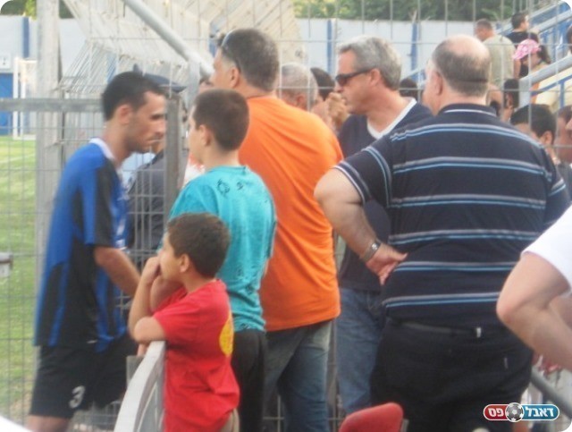 תשאלו אותם. ילינק וגולדשטיין (במרכז)